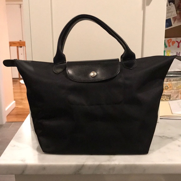 Longchamp Handbags - LONGCHAMP MEDIUM BLACK TOTE